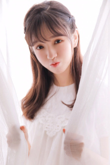 公么公在浴室征服小雪